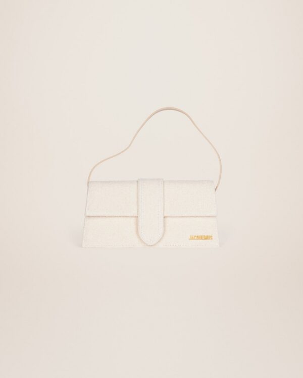 22H221BA013-3078-110_1_main.jpg Jacquemus Le Bambino long Long flap bag.