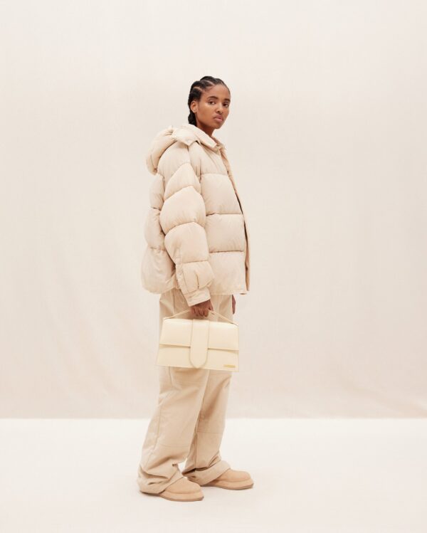 22H221BA014-3060-120_10-scaled-1.jpg Jacquemus Le Bambinou Flap bag.