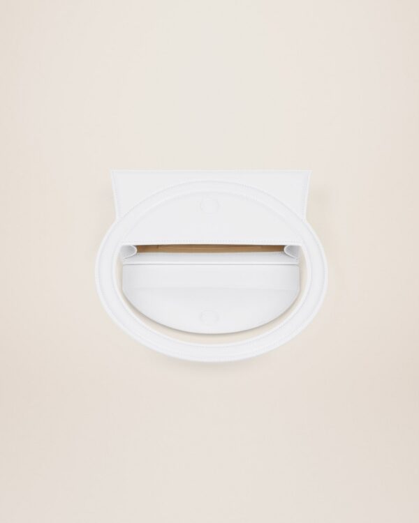 Jacquemus Le sac Rond  Circle purse.
