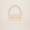 22H223BA027-3095-120_2.jpg Jacquemus e Bambidou Shearling flap bag.