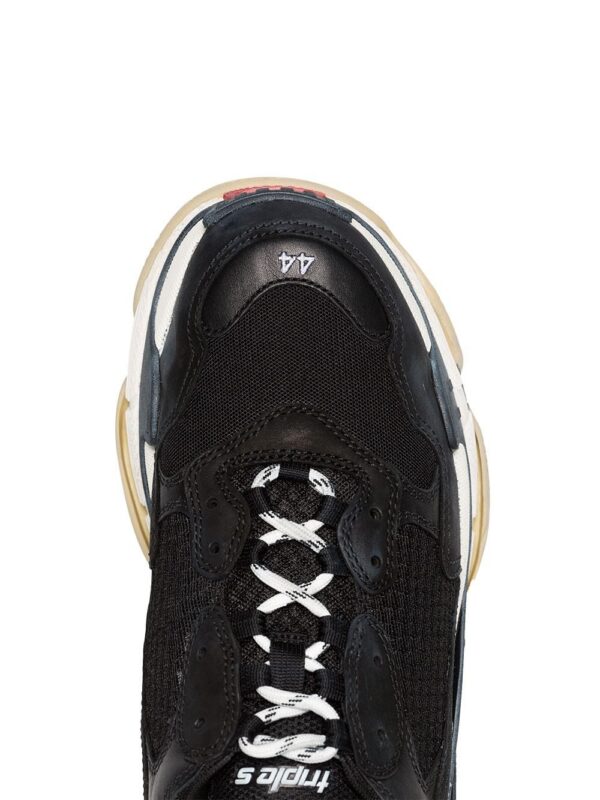 12967005_14261508_1000.jpg Balenciaga Triple S leather sneakers