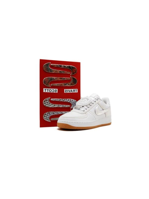 13158176_14643312_1000-1.jpg Nike x Travis Scott Air Force 1 Low sneakers