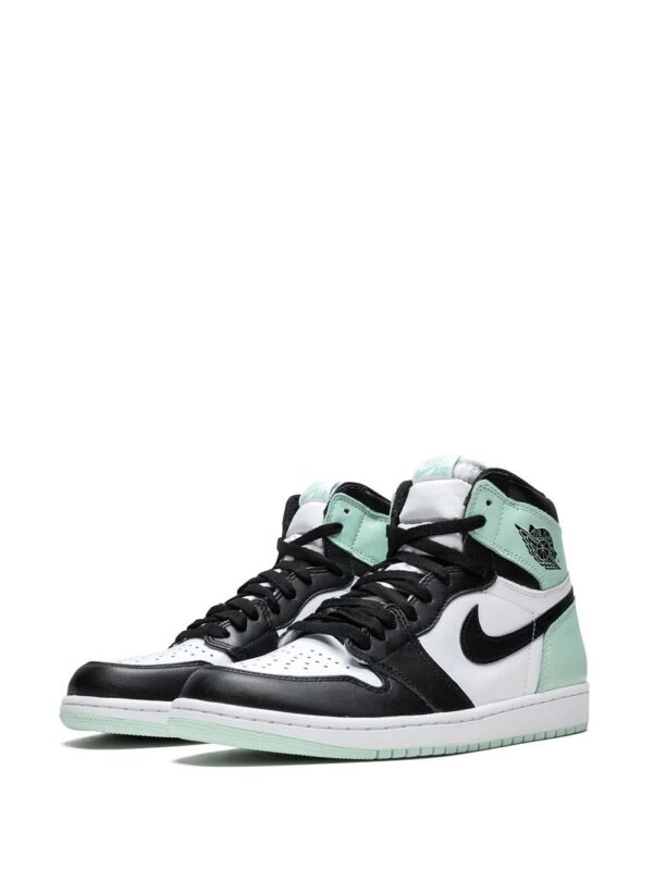 13625365_17193470_1000-1.jpg Jordan Air Jordan 1 Retro High OG NRG sneakers