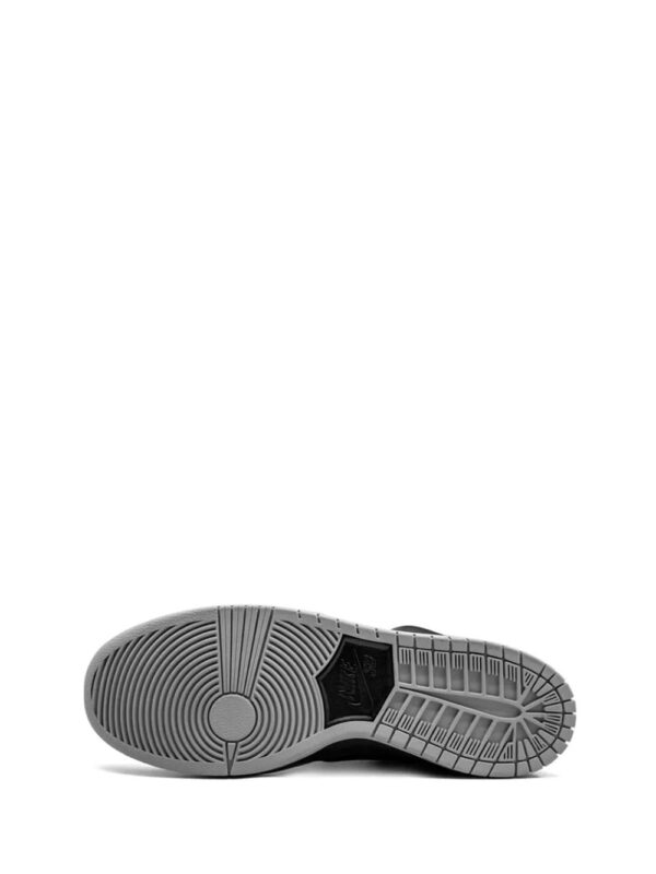 13678400_21609743_1000-1.jpg Nike x Black Bar Sb Zoom Dunk High Pro Qs sneakers