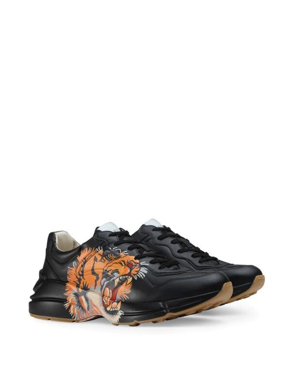 13713067_21617424_1000.jpg Gucci Rhyton leather sneaker with tiger