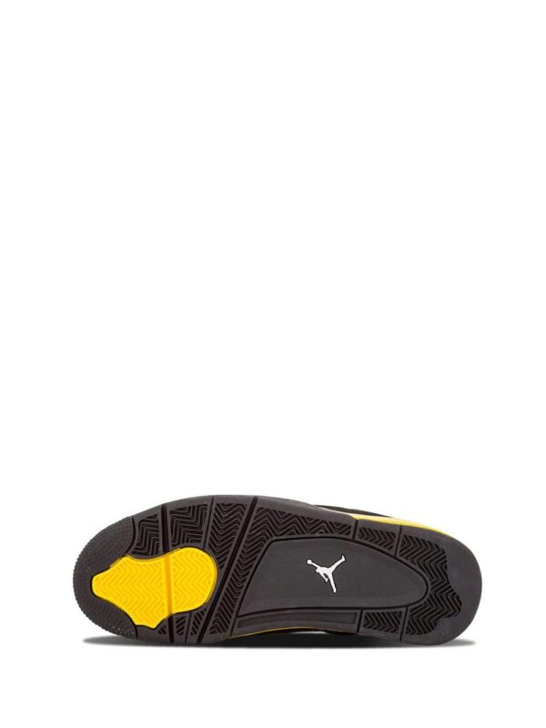 13812408_21668493_1000-1.jpg Jordan Air Jordan 4 Retro "Thunder" sneakers