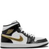 13813220_21666301_1000_2a854467-c300-41df-8f6a-02faf2247e6c-1.jpg Jordan Air Jordan 1 Mid SE black gold patent leather