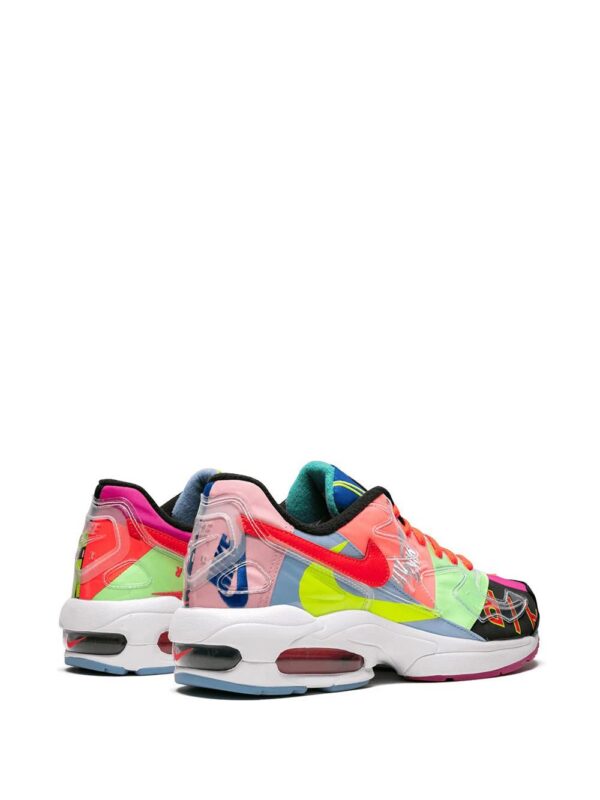 14027375_18284611_1000-1.jpg Nike x atmos Air Max 2 Light QS sneakers