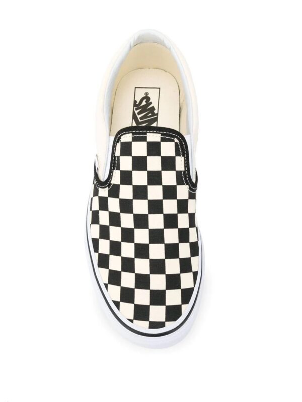 14133530_18797293_1000.jpg Vans check print slip-on sneakers