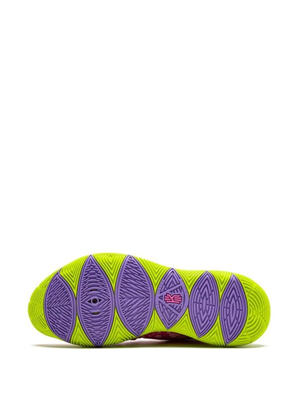 Nike  Kyrie 5 "Patrick Star" sneakers