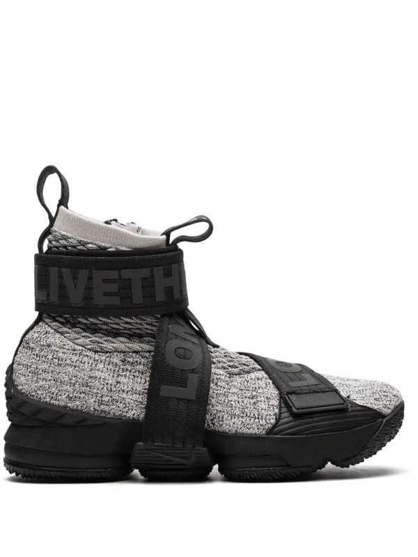 Nike  lebron 15 lif sneakers