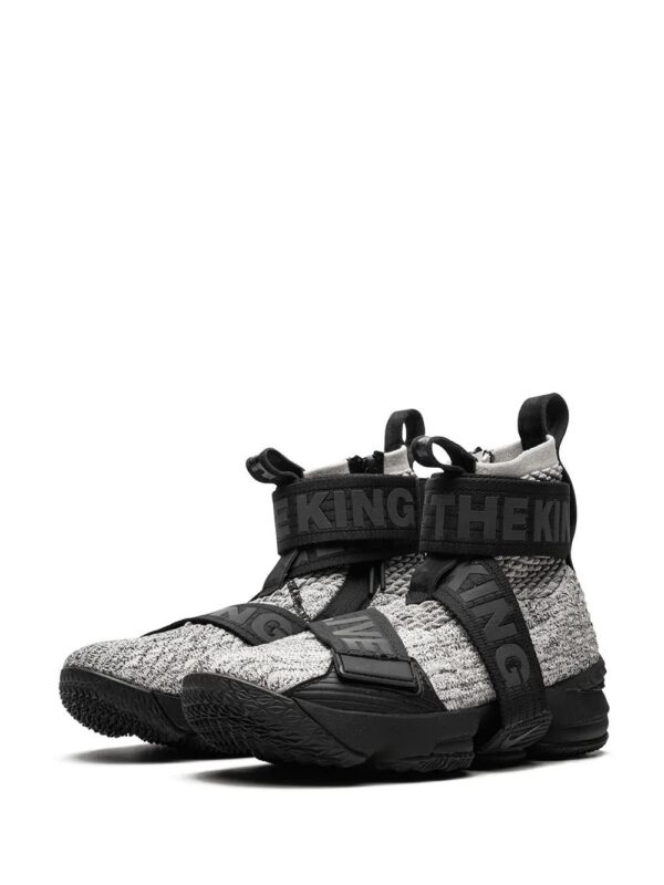 Nike  lebron 15 lif sneakers