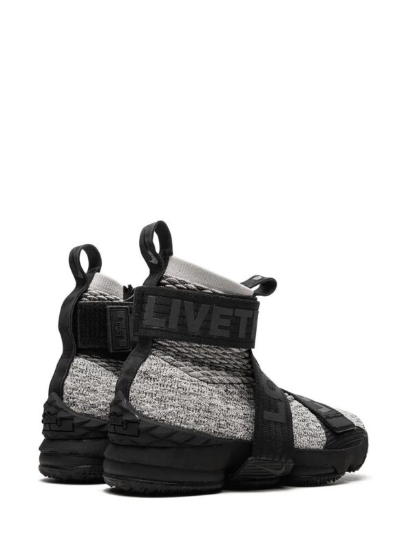 Nike  lebron 15 lif sneakers