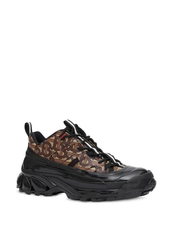 14503853_21816453_1000-1.jpg Burberry monogram print Arthur sneakers