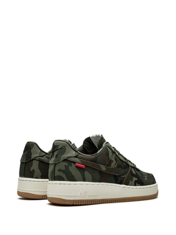 14591997_22396857_1000-1.jpg Nike x Supreme Air Force 1 Low Premium 08 NRG sneakers