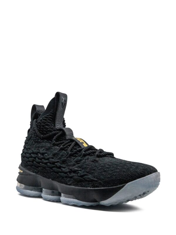 14658795_22910386_1000-1.jpg Nike Lebron 15 sneakers