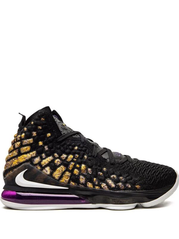 14688613_37162660_1000-1.jpg Nike Lebron 17 high-top sneakers