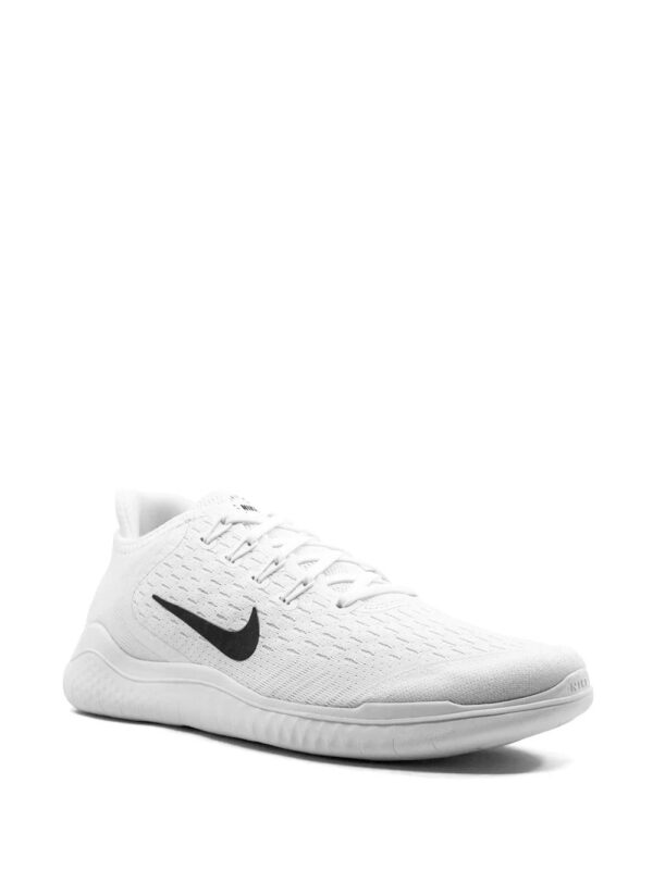 14788040_23785522_1000-1.jpg Nike Free RN 2018