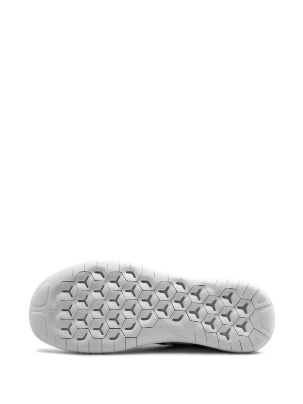 14788040_23785524_1000-1.jpg Nike Free RN 2018