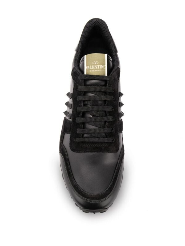 14798658_23998002_1000.jpg Valentino Garavani Rockstud low-top sneakers