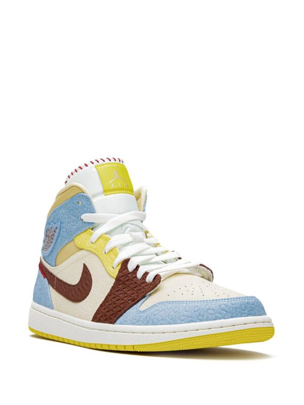 14806185_24176344_1000-1.jpg Jordan Air Jordan 1 Mid SE Maison Chateau Rouge fearless