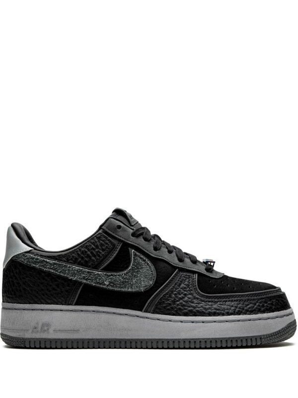 14828894_24420558_1000-1.jpg Nike x A Ma Maniére Air Force 1 '07 sneakers