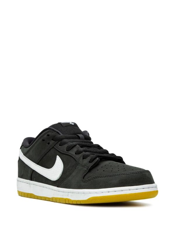 Nike  SB Dunk Low Pro ISO sneakers