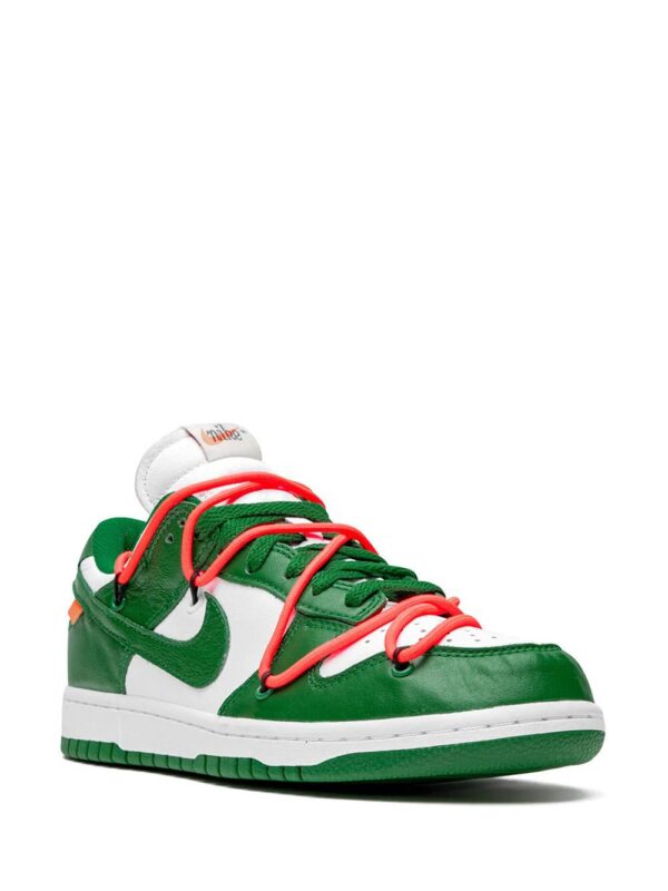 14883424_24281449_1000.jpg Nike Dunk Low sneakers