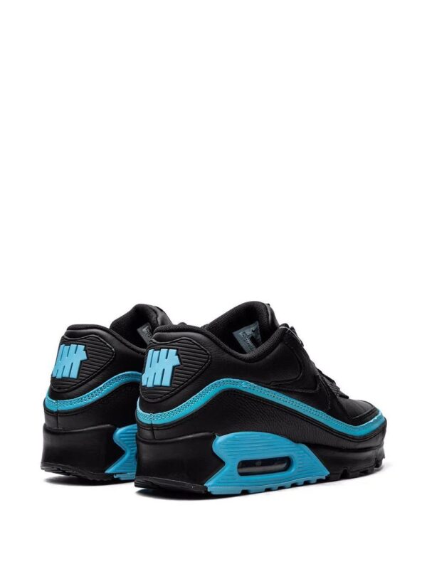 14933792_37165092_1000-1.jpg Nike x Undefeated Air Max 90 sneakers