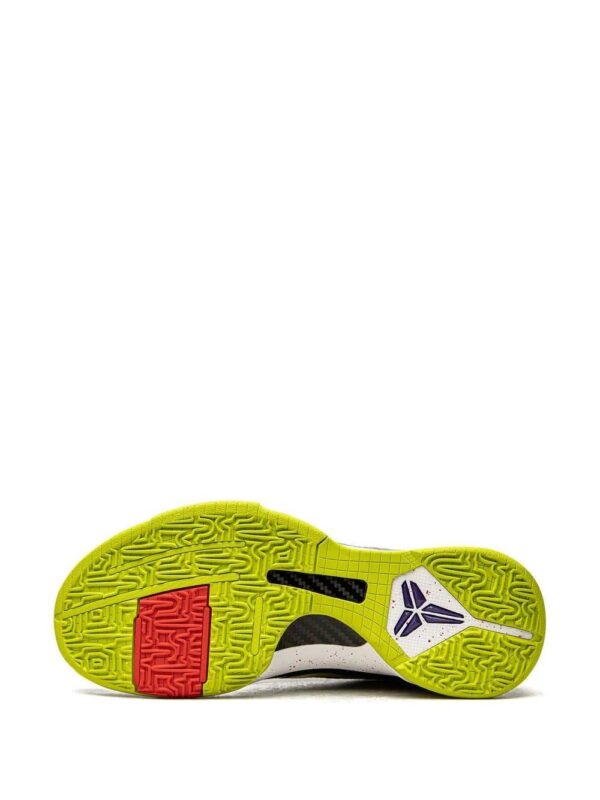 14968395_41034361_1000-1.jpg Nike Kobe 5 Protro sneakers
