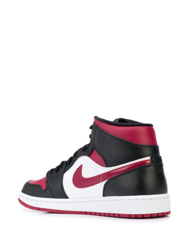 15054979_25355152_1000-1.jpg Jordan Air Jordan 1 Mid "Bred Toe" sneakers