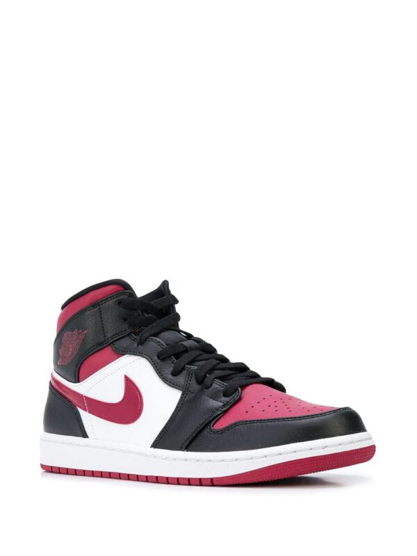 15054979_25355154_1000-1.jpg Jordan Air Jordan 1 Mid "Bred Toe" sneakers