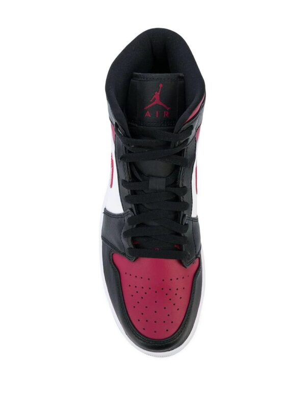 15054979_25355156_1000-1.jpg Jordan Air Jordan 1 Mid "Bred Toe" sneakers