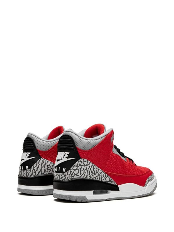 Jordan  Air Jordan 3 Retro red cement / Unite