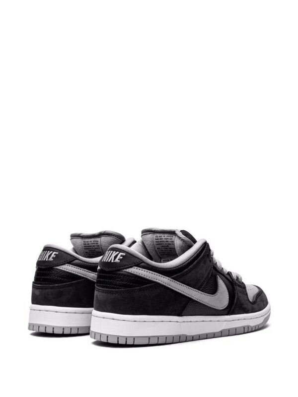 15158258_37165036_1000_25afe2f2-0b9b-4d1d-bc96-967b1f6d7a12-1.jpg Nike SB Dunk Low sneakers