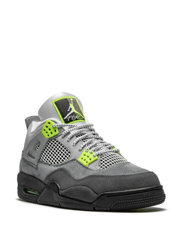 15312596_26667594_1000-1.jpg Jordan Air Jordan 4 Retro SE neon sneakers