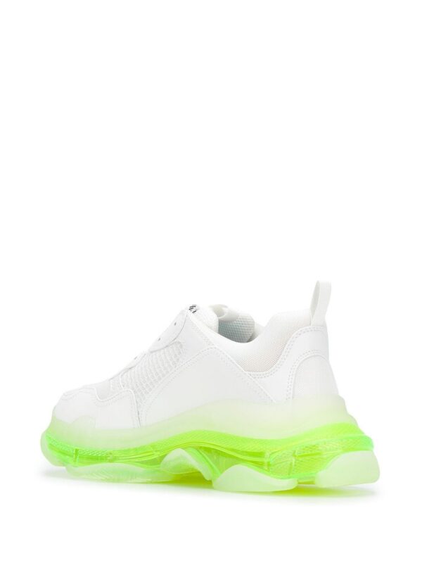 15314018_28019360_1000-1.jpg Balenciaga Triple S sneakers