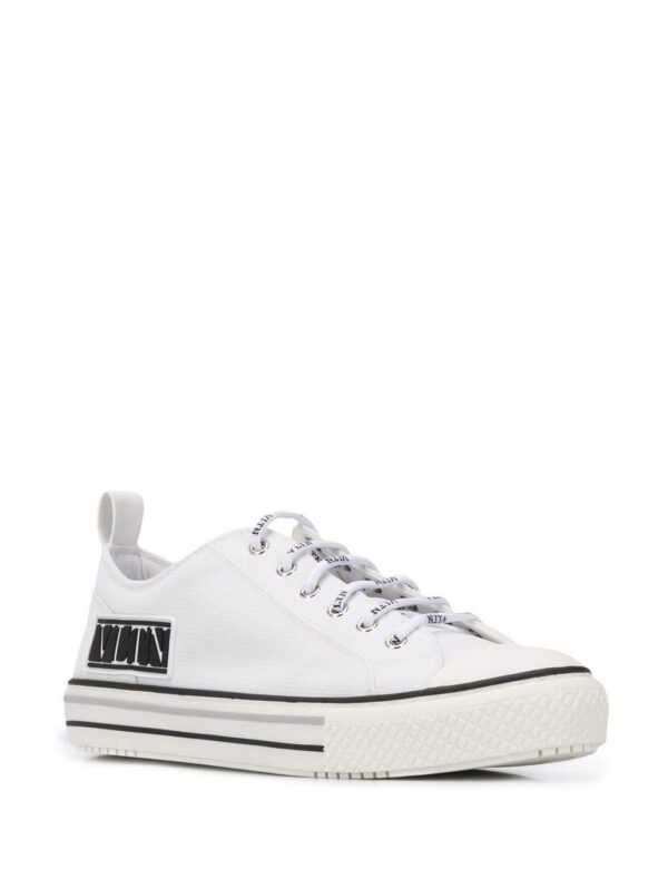 15355184_27361769_1000.jpg Valentino Garavani VLTN low-top sneakers