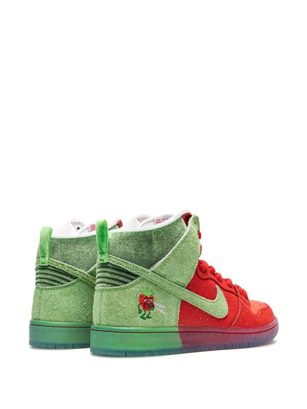 Nike  SB Dunk High Strawberry Cough sneakers