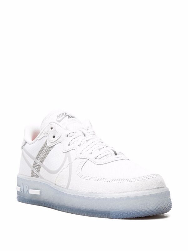 15490688_37169485_1000-1.jpg Jordan Air Force 1 React sneakers