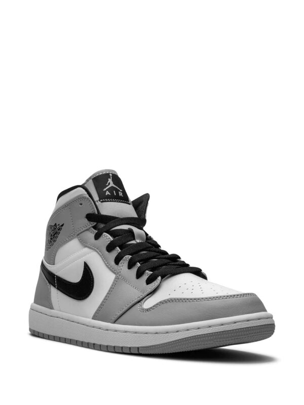 15531282_29624527_1000_f5d7f252-35e7-41a6-a297-3f20e48713bf-1.jpg Jordan Air Jordan 1 Mid "Light Smoke Grey" sneakers