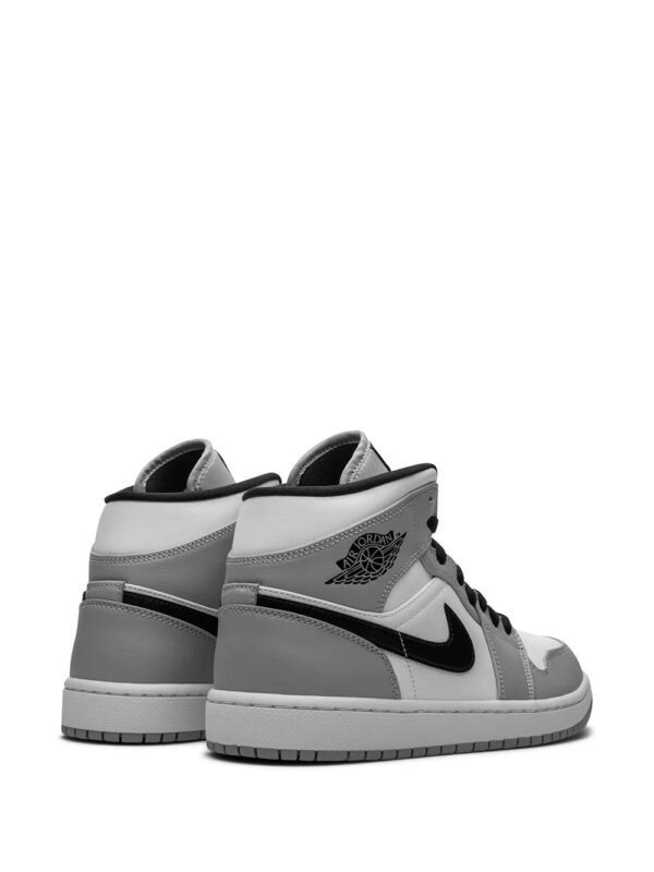15531282_29624532_1000_a6cf31ef-073e-4986-a339-4ba96e05310d-1.jpg Jordan Air Jordan 1 Mid "Light Smoke Grey" sneakers