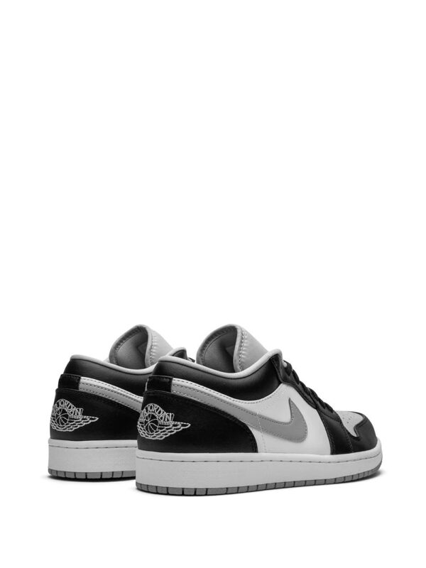 15541764_29624197_1000-1.jpg Jordan Air Jordan Retro Low sneakers