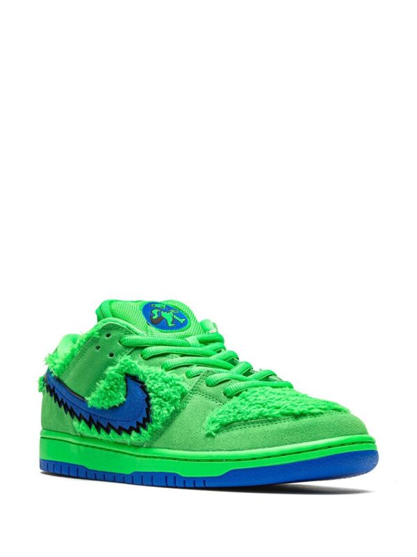 15645872_28291164_1000.jpg Nike x Grateful Dead SB Dunk Low sneakers