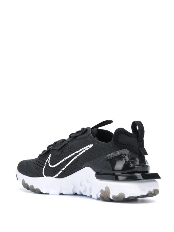 15647367_28378449_1000-1.jpg Nike React Vision sneakers