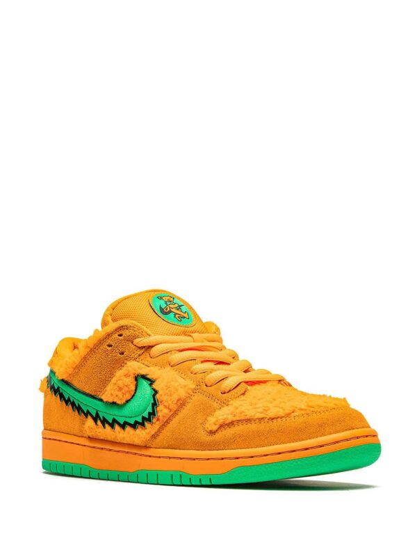 Nike SB Dunk Low "Grateful Dead" sneakers