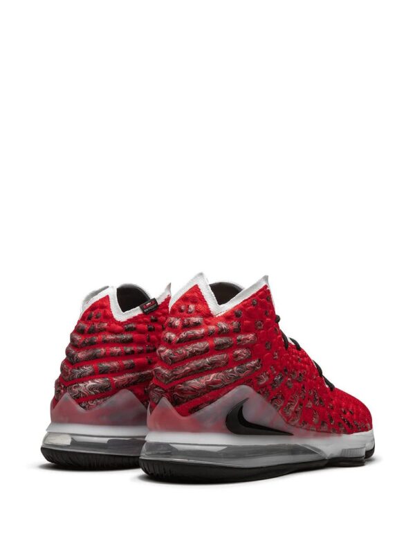 15750387_29860757_1000-1.jpg Nike Lebron 17 sneakers