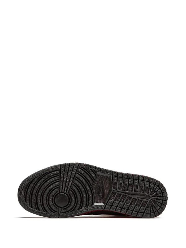 15757453_28692848_1000_d52bc761-96c5-4c72-884e-f5348e5e145f-1.jpg Jordan Air Jordan 1 Retro sneakers