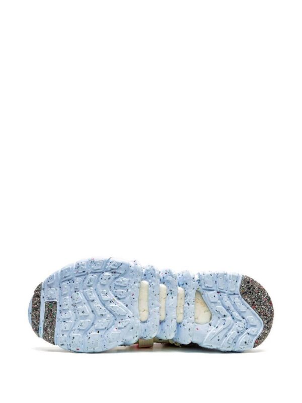 15787782_37175040_1000-1.jpg Nike Space Hippie 03 sneakers