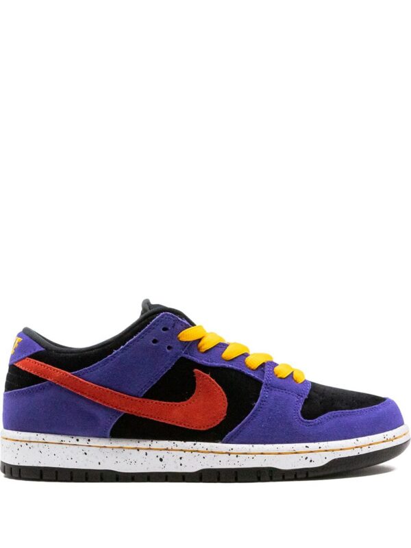 15789759_30773696_1000-1.jpg Nike SB Dunk Low sneakers